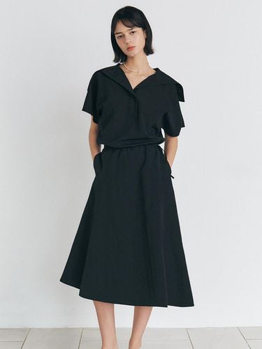 BAILEY sailor collar tunic dress_Black - MANNON - Modalova