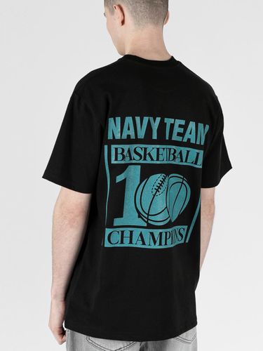 NTV-BASKETBALL CHAMPIONS SHORT SLEEVE T-SHIRT - NAVY TEAM - Modalova