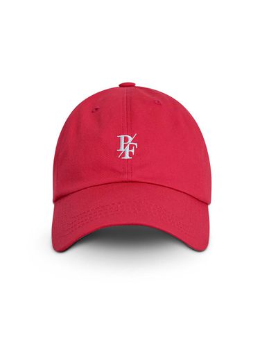 Basic Logo Ball Cap Red - PANDORAFIT - Modalova