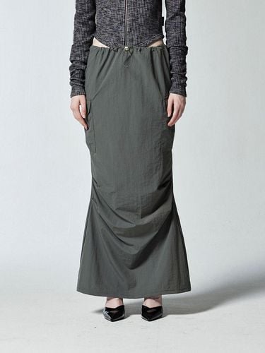 PARACHUTE LOW-RISE CARGO SKIRT - DEARSTALKER - Modalova