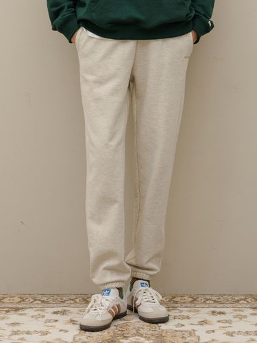 Banding logo sweat jogger pants_Light Beige - Charles de Rohan - Modalova