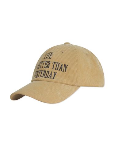 Corduroy Ball Cap Beige - PANDORAFIT - Modalova