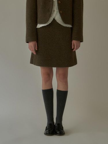 Boucle Tweed Skirt_(Brown) - REBOLD - Modalova