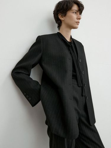 WOOL STRIPE NOCOLLAR BLAZER_BLACK - octette - Modalova