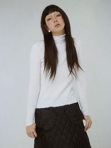 CREPE HIGHNECK PULLOVER TOP - tibaeg - Modalova