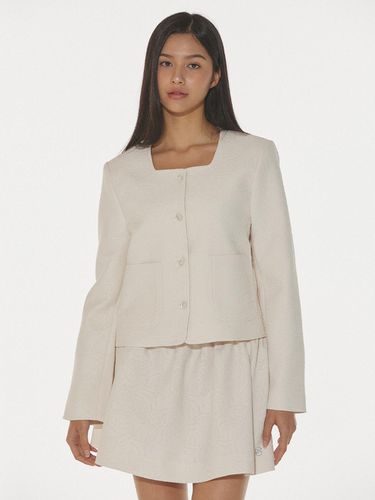 CLASSY ROSE TWEED JACKET - CREAM - DEARSTALKER - Modalova