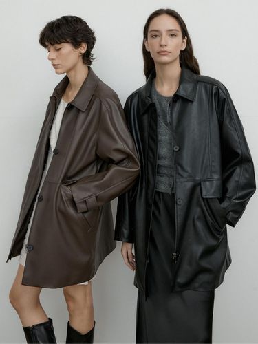 LEATHER HALF COAT_BLACK - octette - Modalova