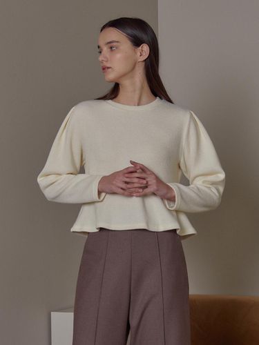 Peplum Pullover - GANISONG - Modalova