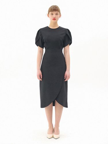 Tulip Silhouette Dress_black - GANISONG - Modalova