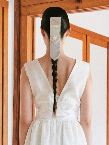 Bridal Daeng Gi Hairpin_white - GANISONG - Modalova