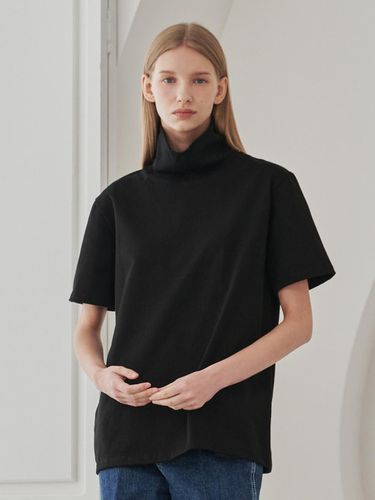 Half Sleeve Turtleneck T-Shirts - Nouve - Modalova