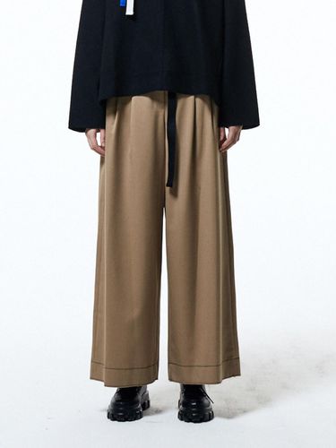 SET-UP SIDE PANTS BEIGE - HAUS 072C - Modalova