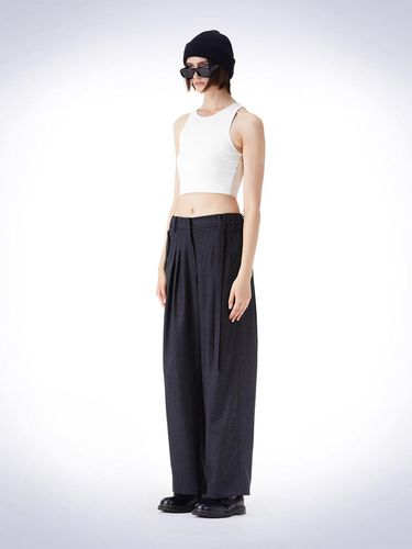 BELT POINT WOOL TUCK WIDE PANTS - HAUS 072C - Modalova