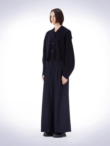 ROUGH CUT STRIPE WIDE PANTS NAVY - HAUS 072C - Modalova