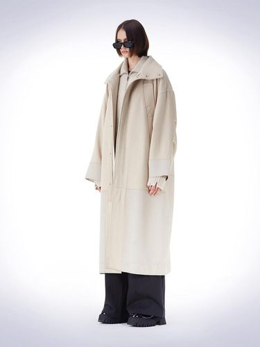 PATCH POINT LONG COAT BEIGE - HAUS 072C - Modalova