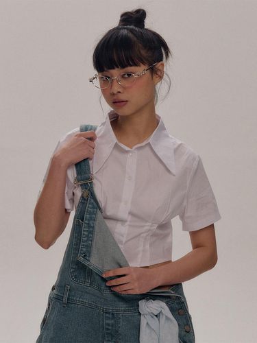 Pintuck Collar Slim Crop Short Sleeve Shirts - SOMEPLACE - Modalova