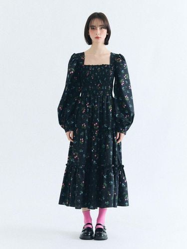 Flower smoke maxi dress_black - FABRIC SEOUL - Modalova