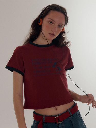 Vintage graphic cropped short-sleeved T-shirt - SOMEPLACE - Modalova