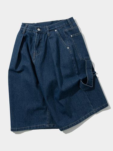 One-tuck Denim Bermuda Pants [Dark blue] - SOMEPLACE - Modalova