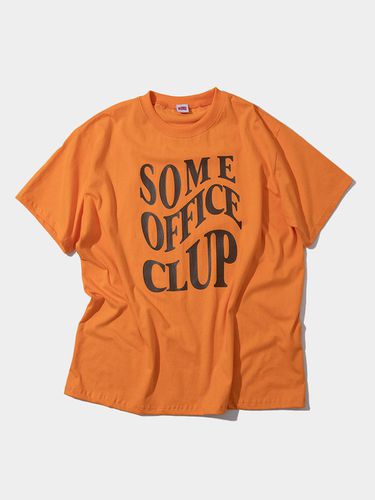 Some Office Club Graphic Oversized T-Shirt - SOMEPLACE - Modalova