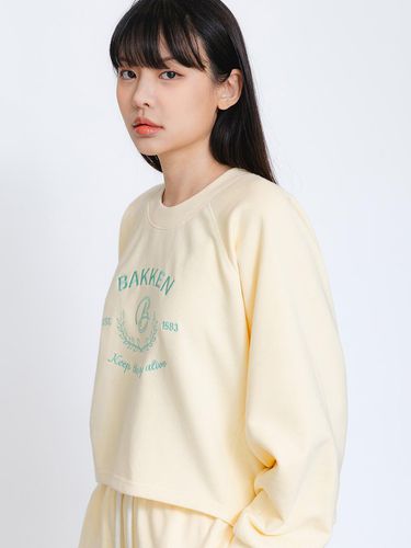 Signature Logo Semi Crop T-shirt BK4998_Yel - BAKKEN - Modalova