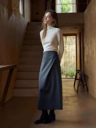 Button Drape Skirt[LMBDAUSK401] - Lamerei - Modalova