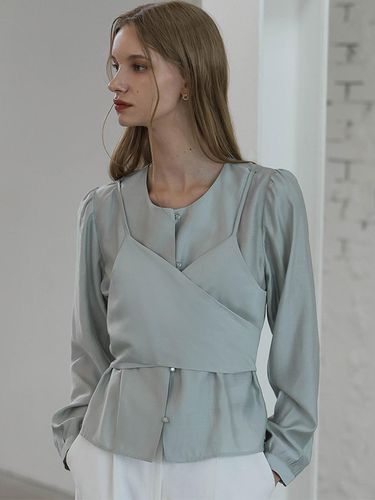 Day Layered Wrap Blouse [Sky Blue] - DEHEVE - Modalova