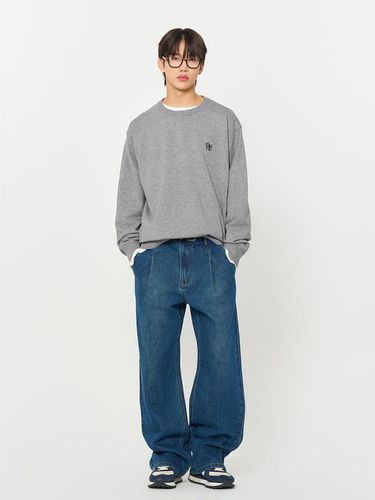 MAN One Tuck Wide Denim Pants [BLUE] / SBD3M11003 - GENERAL IDEA - Modalova