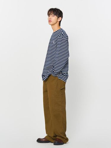 MAN Wide Walk Pants [GREEN KHAKI] / SBD3M11001 - GENERAL IDEA - Modalova