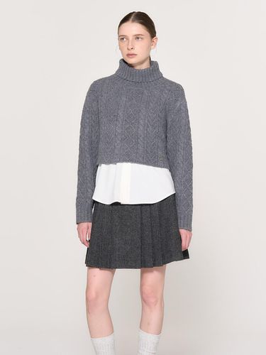 Wool cable turtleneck pullover [CHARCOAL] / WBD3L0 - GENERAL IDEA - Modalova