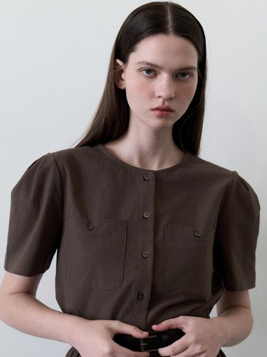 Pocket Short Sleeve Puff Blouse - Amour moier - Modalova