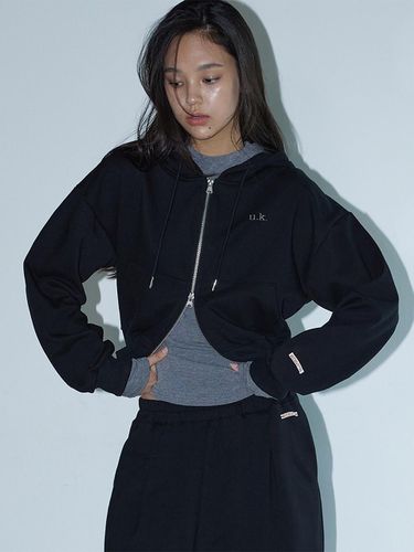 SOFT CROP ZIP-UP HOODY BLACK - michikolondon - Modalova