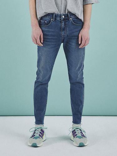 IN#0042 Smoky Cutting Tapered Jean - INROWS - Modalova