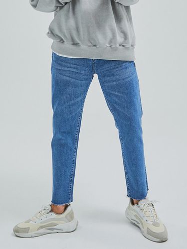 IN#0066 Common Washed Crop Tapered Jean - INROWS - Modalova