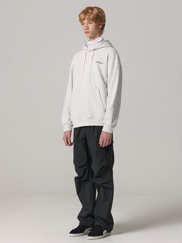 Man Parachute Cargo Pants - bensherman - Modalova