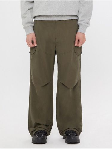 Diagonal Pocket Parachute Banding Pants [K] - UCLA - Modalova