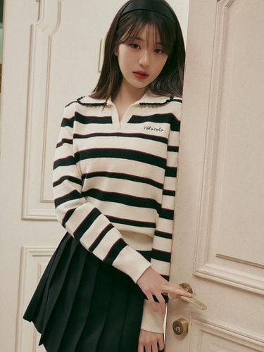 V-neck Collar Stripe Knit Pullover - ROLAROLA - Modalova