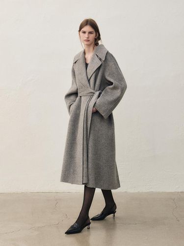 RTF HANDMADE DOUBLE LONG COAT_GREY - MOHAN - Modalova