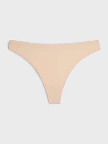 Micro Seamless T-pantie - HUGDAY - Modalova