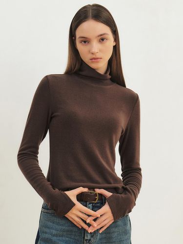 Wool Tencel Crop Turtleneck T-shirt_BROWN - CITYBREEZE - Modalova