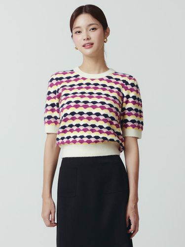 It MICHAA Color Wave Knit Top ITNAKPO390 (2COLOR) - itMICHAA - Modalova