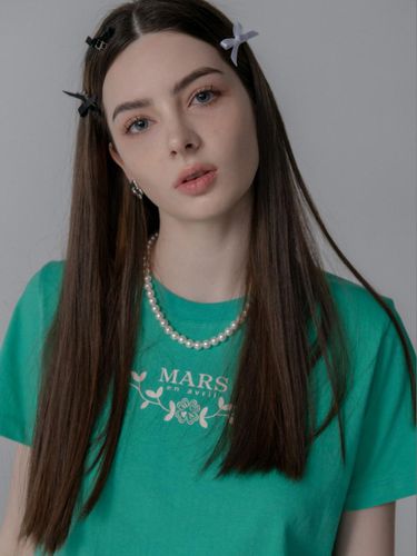 CLOVER WREATH TSHIRT_GREEN - mars en avril - Modalova