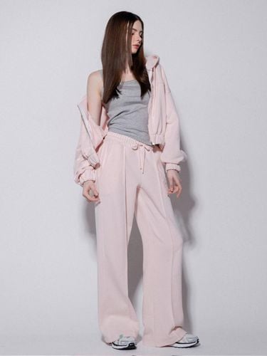 CLOVER PIN TUCK SWEAT PANTS_PINK - mars en avril - Modalova