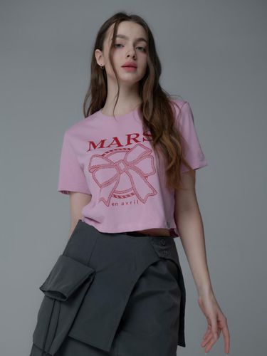 RIBBON CHAIN CROP TSHIRT_PINK RED - mars en avril - Modalova