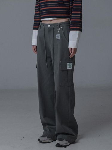 WIDE STRING CARGO PANTS_CHARCOAL - mars en avril - Modalova