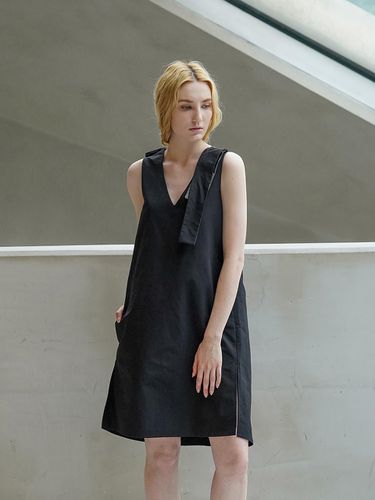 PURE SLEEVELESS DRESS - NOIXTE - Modalova