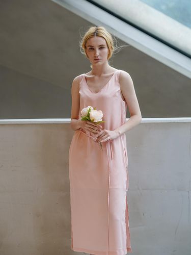 PURE SLEEVELESS DRESS _PINK - NOIXTE - Modalova