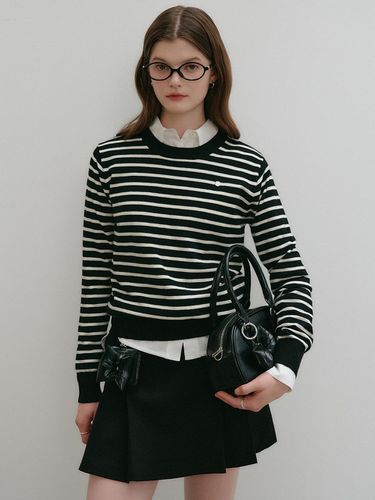 Julia Stripe Round Knitwear_Black Stripe - LOOKAST - Modalova