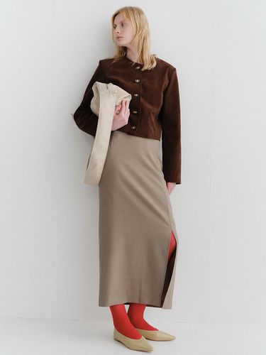 Side slit skirt_beige - ARCHAIC - Modalova