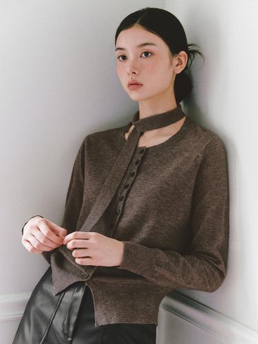 Muffler Set Round Knit Cardigan (MAECKC08MBR) - marieclaire - Modalova